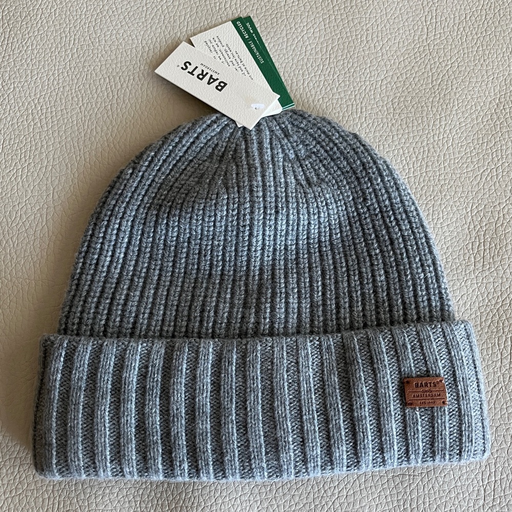 NWT - Barts Adult Wool Blended Ribbed Knit Beanie